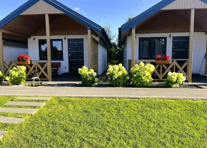 Chic Homes For Up To 6 People In *