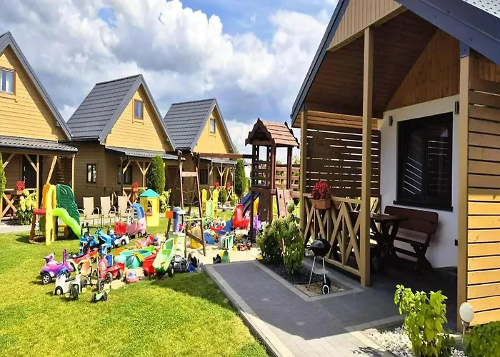 Chic Homes For Up To 6 People In *